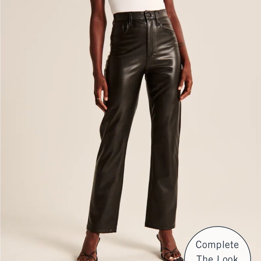 Abercrombie and Fitch the Ankle Straight Ultra High Rise